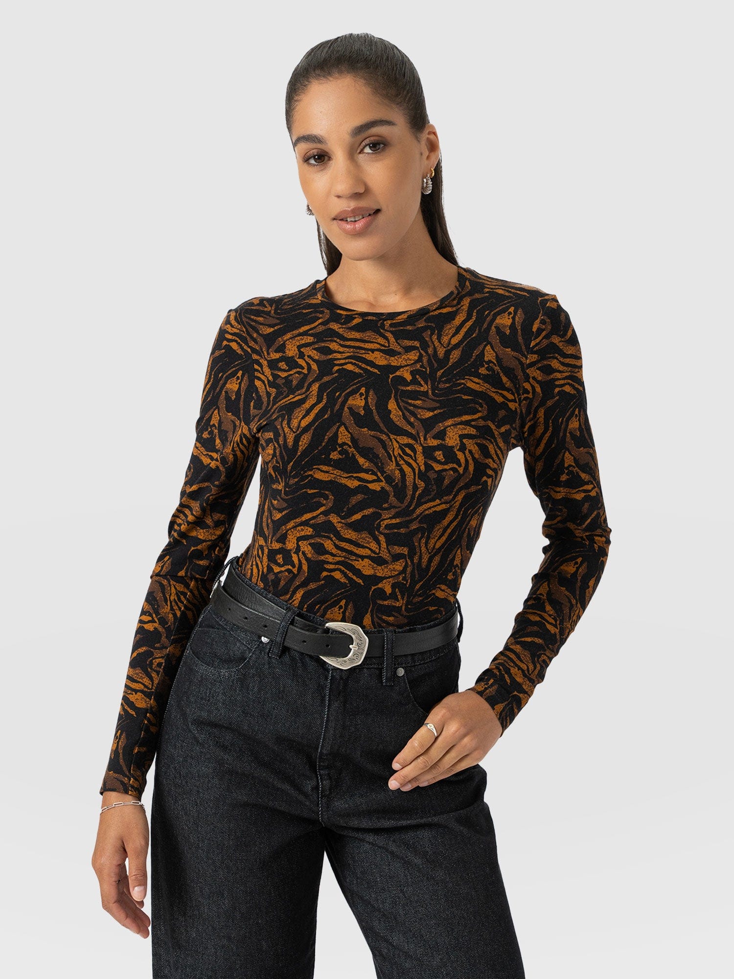 Austen Crew Neck Long Sleeve Tee - Brown Zebra - Women's T-shirts | Saint + Sofia® USA